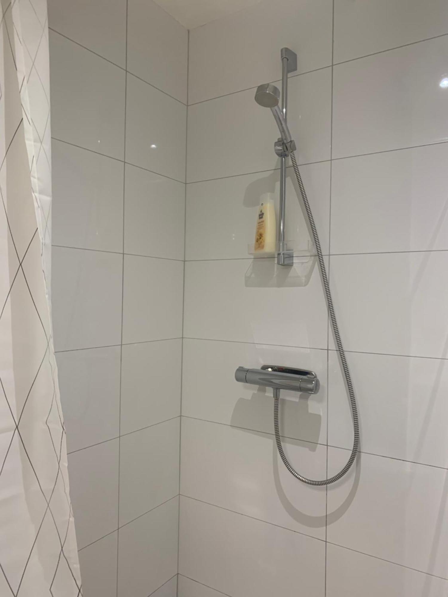 Edsviken Hotell Ab Солентюна Екстериор снимка
