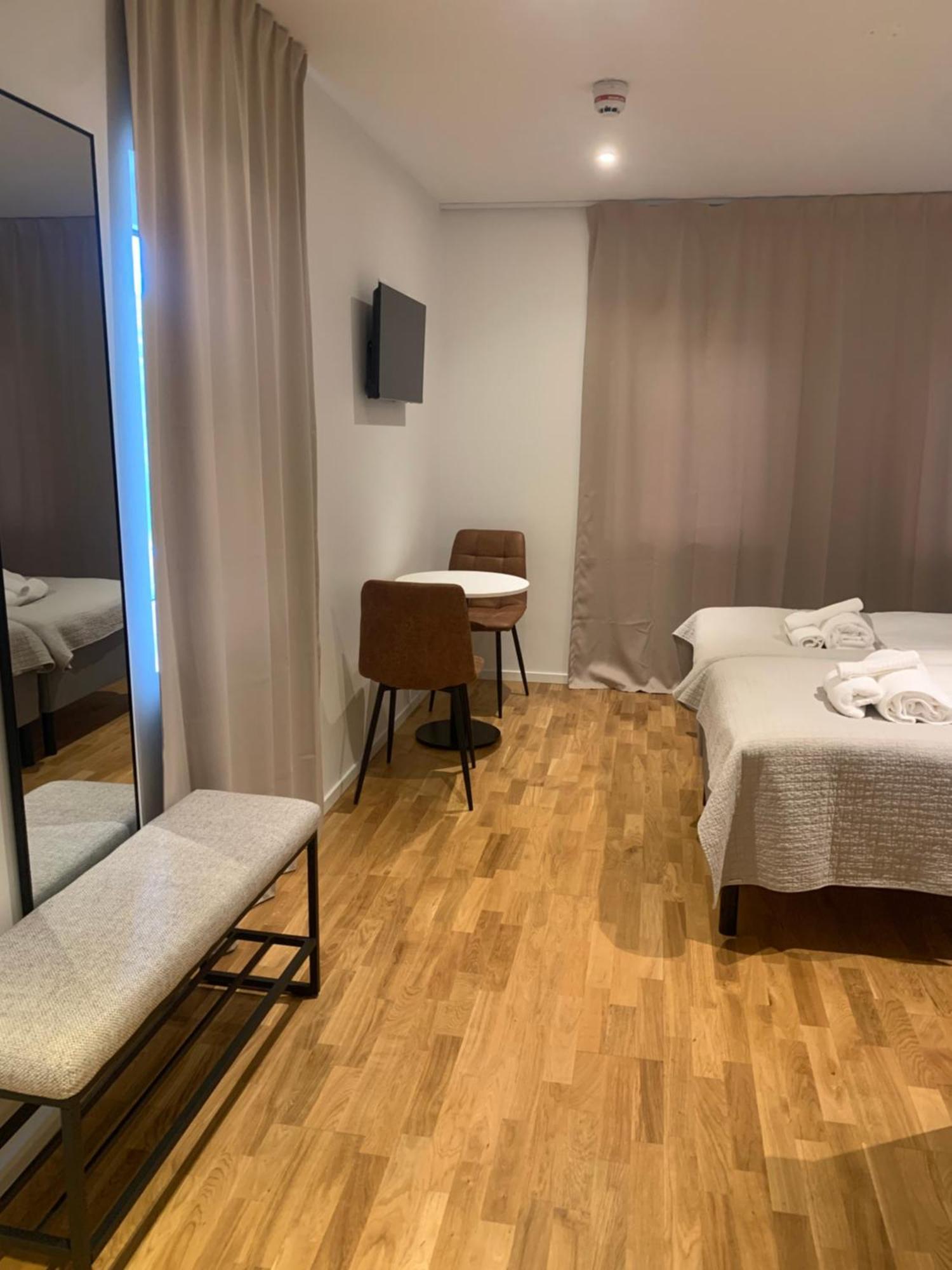 Edsviken Hotell Ab Солентюна Екстериор снимка