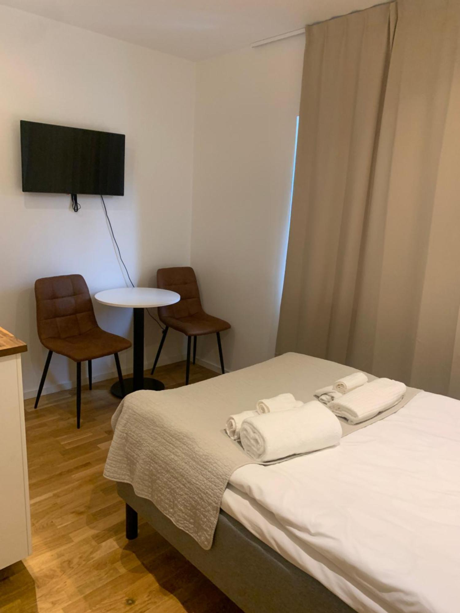 Edsviken Hotell Ab Солентюна Екстериор снимка