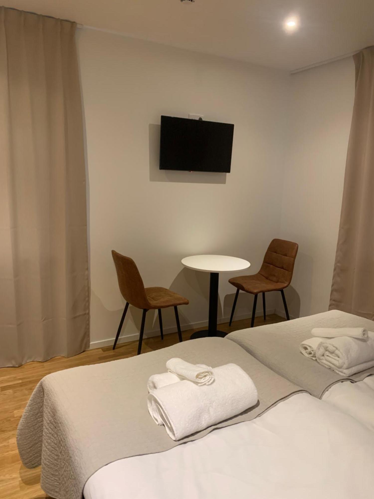 Edsviken Hotell Ab Солентюна Екстериор снимка
